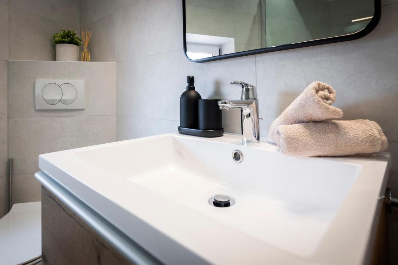 Modern And Cozy Apartments Salt & Pepper In Heart Of Rovinj Buitenkant foto